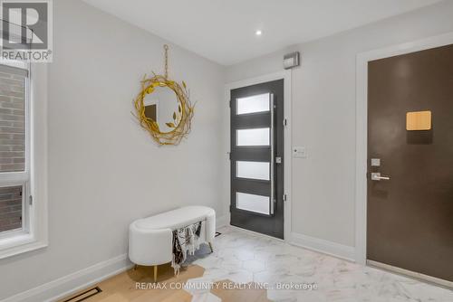 33 Umbria Crescent, Vaughan (West Woodbridge), ON - Indoor Photo Showing Other Room