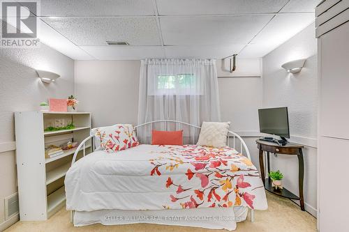 4 - 357 Ontario Street N, Milton (Dorset Park), ON - Indoor Photo Showing Bedroom