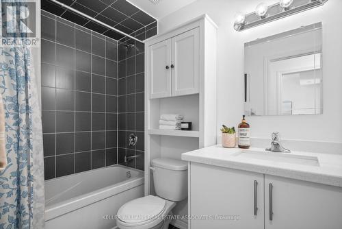 307 - 215 Broadway Street, Mississauga (Streetsville), ON - Indoor Photo Showing Bathroom