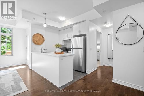 307 - 215 Broadway Street, Mississauga, ON - Indoor Photo Showing Kitchen