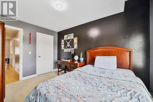 28 Franktown Drive N, Brampton (Bram East), ON - Indoor Photo Showing Bedroom