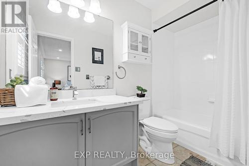 183 Featherstone Road, Milton (Dempsey), ON - Indoor Photo Showing Bathroom