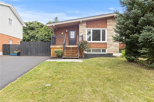 33 Millwood Place, Hamilton, ON - Outdoor