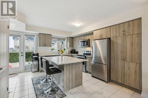 216 Law Drive, Guelph, ON - Indoor Photo Showing Kitchen With Stainless Steel Kitchen