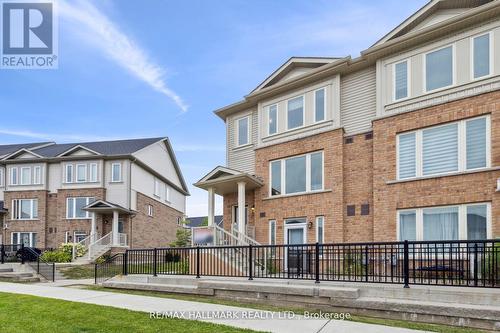 216 Law Drive, Guelph (Grange Hill East), ON - Outdoor