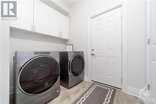 152 Finsbury Avenue, Ottawa, ON - Indoor Photo Showing Laundry Room