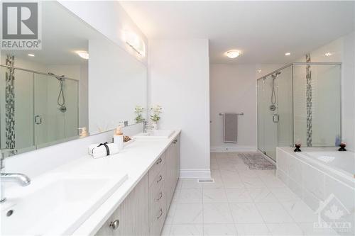 152 Finsbury Avenue, Ottawa, ON - Indoor Photo Showing Bathroom