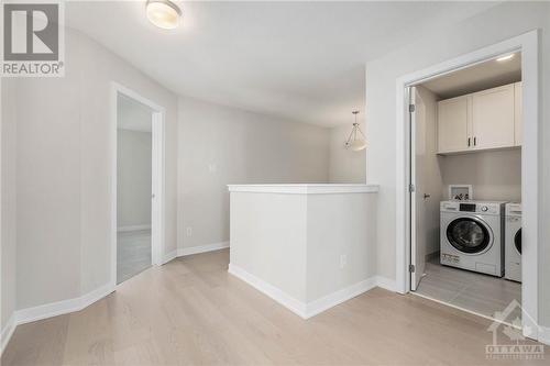 98 Pizzicato Street, Ottawa, ON - Indoor Photo Showing Laundry Room