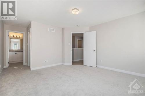 98 Pizzicato Street, Ottawa, ON - Indoor Photo Showing Other Room