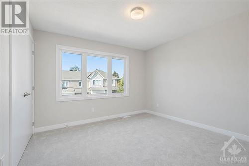 98 Pizzicato Street, Ottawa, ON - Indoor Photo Showing Other Room