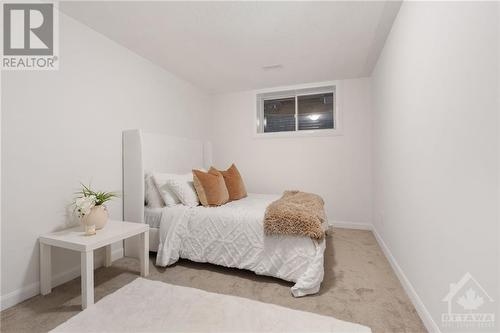 31 Conch Way, Manotick, ON - Indoor Photo Showing Bedroom