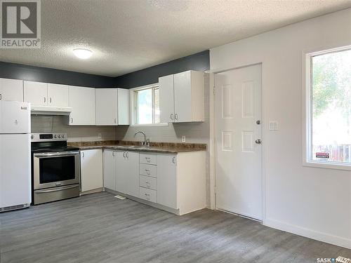 2219B Coy Avenue, Saskatoon, SK - Indoor Photo Showing Kitchen