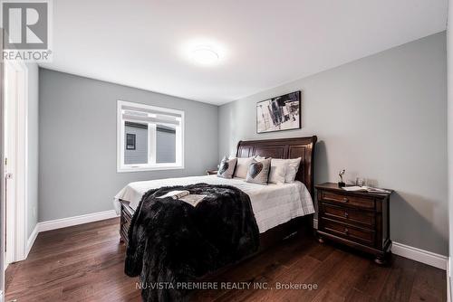 1464 Medway Park Drive, London, ON - Indoor Photo Showing Bedroom