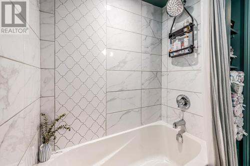 42 Alexander Street, St. John'S, NL - Indoor Photo Showing Bathroom