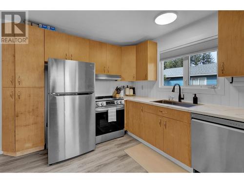 7713 Loyola Drive, Prince George, BC - Indoor Photo Showing Kitchen