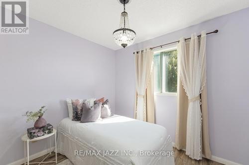 52 Penfound Drive, Clarington (Bowmanville), ON - Indoor Photo Showing Bedroom