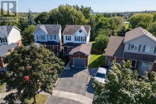 52 Penfound Drive, Clarington (Bowmanville), ON - Outdoor With Facade