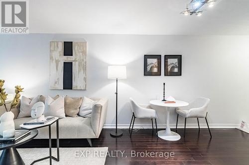 112 - 1 Rean Drive, Toronto (Bayview Village), ON - Indoor Photo Showing Dining Room