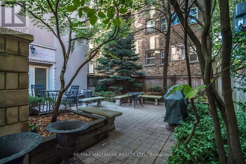 203 - 135 Maitland Street, Toronto, ON - Outdoor