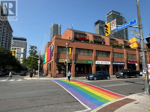 203 - 135 Maitland Street, Toronto (Church-Yonge Corridor), ON - Outdoor