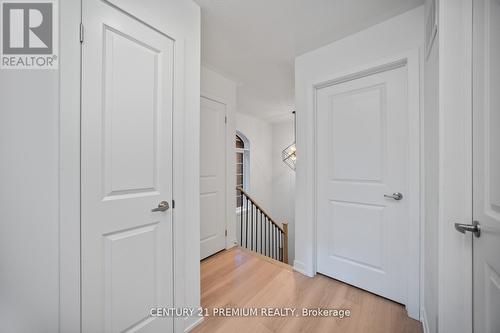 16 Calloway Way, Whitby (Downtown Whitby), ON - Indoor Photo Showing Other Room