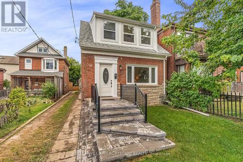 289 Cedarvale Avenue, Toronto (Woodbine-Lumsden), ON - Outdoor With Facade