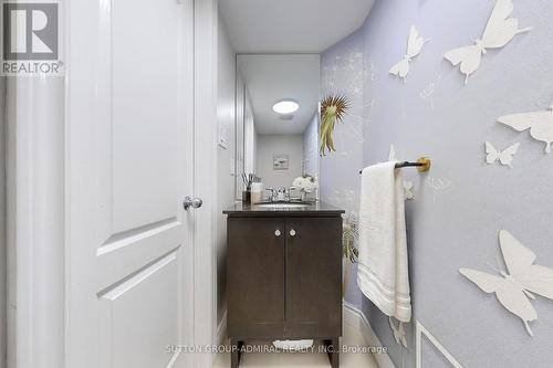 49 Goldbrook Crescent, Richmond Hill, ON - Indoor Photo Showing Bathroom