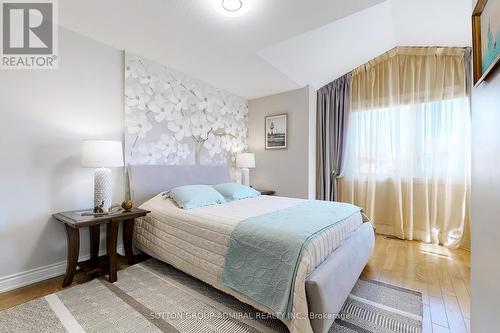 49 Goldbrook Crescent, Richmond Hill, ON - Indoor Photo Showing Bedroom