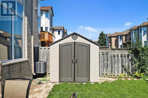 49 Goldbrook Crescent, Richmond Hill, ON - Outdoor