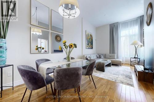 49 Goldbrook Crescent, Richmond Hill, ON - Indoor Photo Showing Dining Room