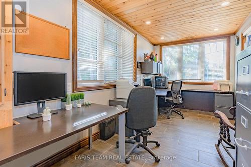 2642 5Th Line, Innisfil, ON - Indoor Photo Showing Office