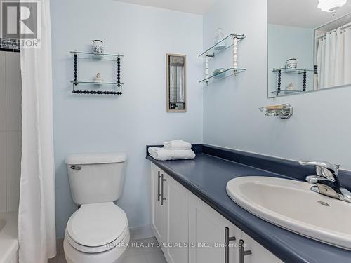 1403 - 61 Richview Road, Toronto, ON - Indoor Photo Showing Bathroom