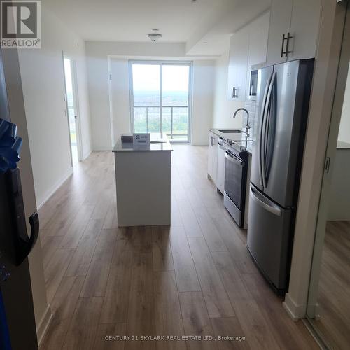 1705 - 335 Wheat Boom Drive S, Oakville, ON - Indoor Photo Showing Kitchen