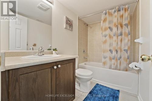 126 Cookview Drive, Brampton, ON - Indoor Photo Showing Bathroom