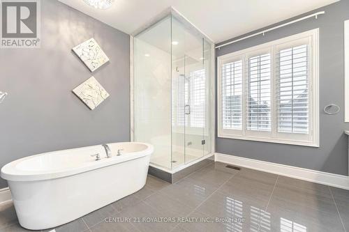 6 Hickory Ridge Court, Brampton, ON - Indoor Photo Showing Bathroom