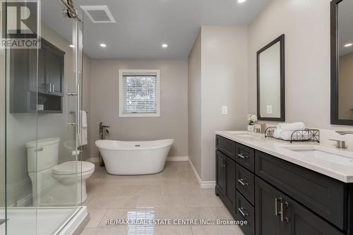 7271 Windrush Court, Mississauga, ON - Indoor Photo Showing Bathroom