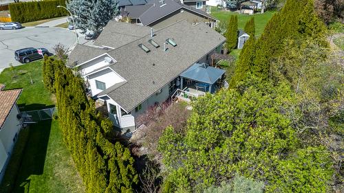 2383 Ayrshire Court, Kelowna, BC - Outdoor