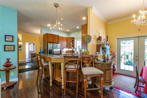 1371 18 Street, Salmon Arm, BC - Indoor Photo Showing Dining Room