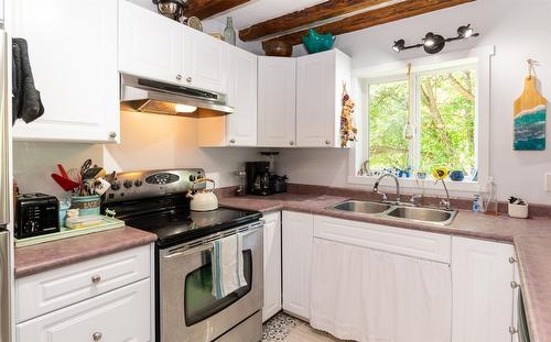 2904 Enderby Mabel Lake Road, Enderby, BC - Indoor Photo Showing Kitchen With Double Sink