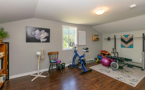 2904 Enderby Mabel Lake Road, Enderby, BC - Indoor Photo Showing Gym Room