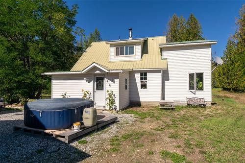 2904 Enderby Mabel Lake Road, Enderby, BC - Outdoor