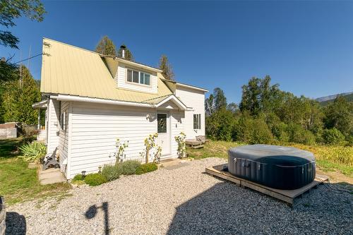 2904 Enderby Mabel Lake Road, Enderby, BC - Outdoor