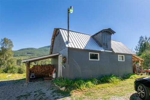 2904 Enderby Mabel Lake Road, Enderby, BC - Outdoor With Exterior