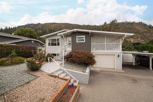 1521 Ross Road, West Kelowna, BC - Outdoor