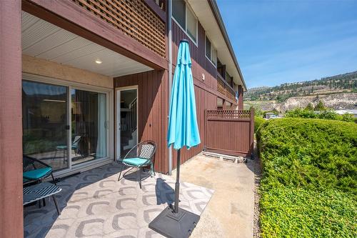 917-3140 Wilson Street, Penticton, BC - Outdoor With Deck Patio Veranda With Exterior