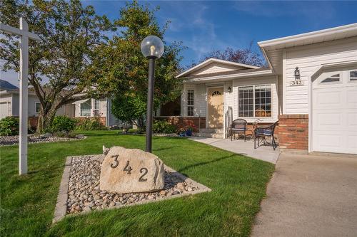 342 Falcon Drive, Penticton, BC - Outdoor With Deck Patio Veranda