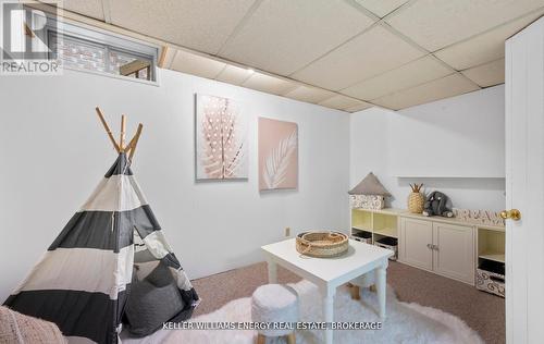 22 Maberley Crescent, Toronto (Rouge), ON - Indoor