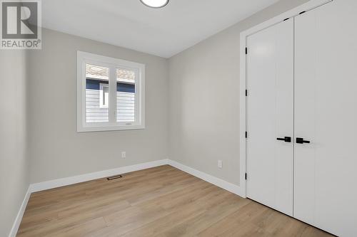 705 Raymer Road, Kelowna, BC - Indoor Photo Showing Other Room