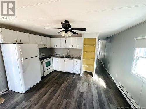 380 Wilmot Road, Wilmot, NB - Indoor Photo Showing Kitchen