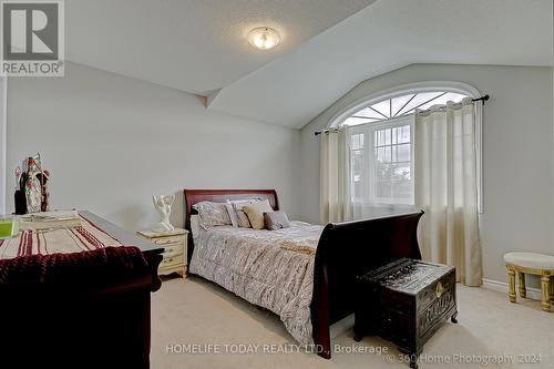 1426 Kellough Street, Innisfil (Alcona), ON - Indoor Photo Showing Bedroom